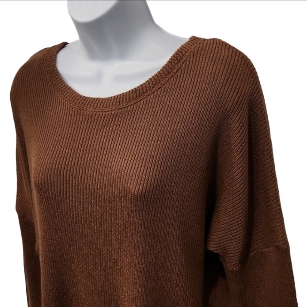 Cape Juby Cropped Slouch Sweater - Picture 3 of 5